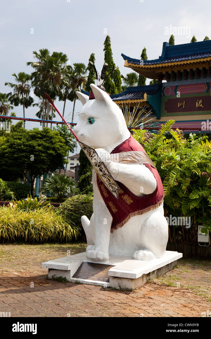 Statue de chat, Kuching, Malaisie, Bornéo, l'Asie Kuching signifie Chat dans Malay Banque D'Images