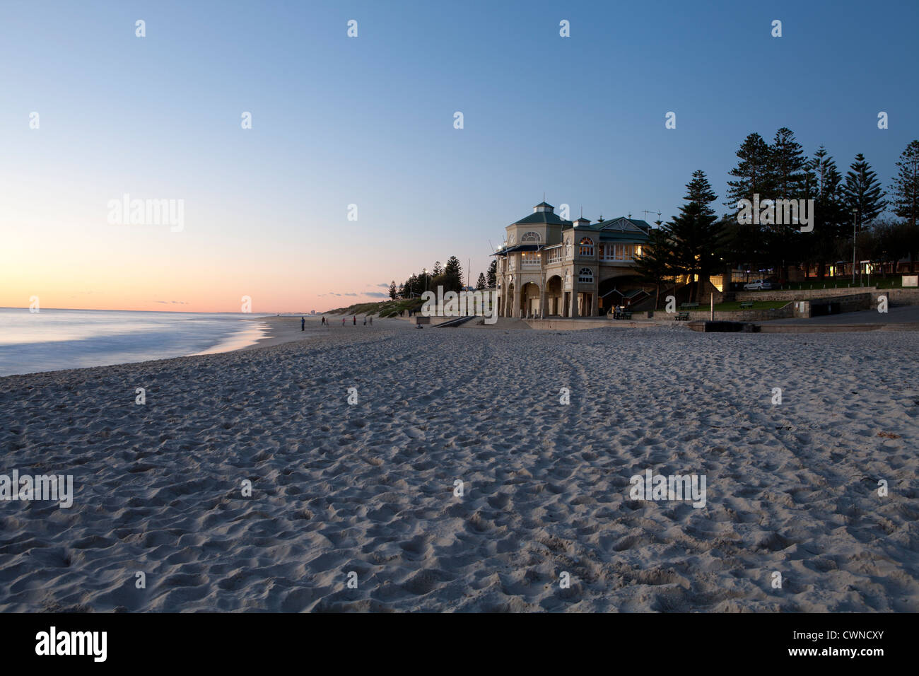 Le plateau d'Indiana Chambres sur la plage de Cottesloe, Perth, Australie occidentale. Banque D'Images