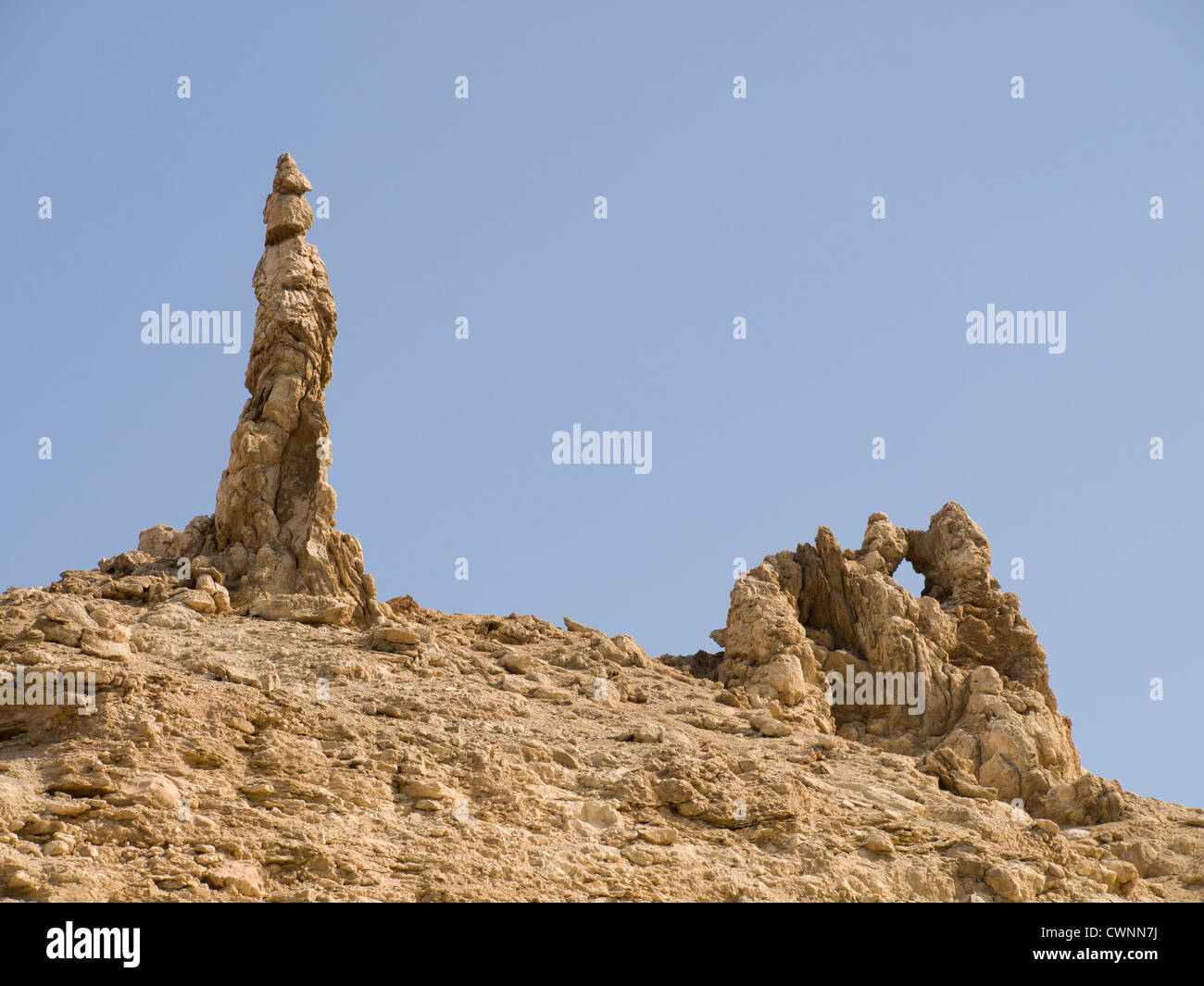 La croyance populaire affirme que ce rocher, au bord de la Mer Morte est l'épouse de Lot biblique après qu'elle a été transformé en un pilier de sel Banque D'Images