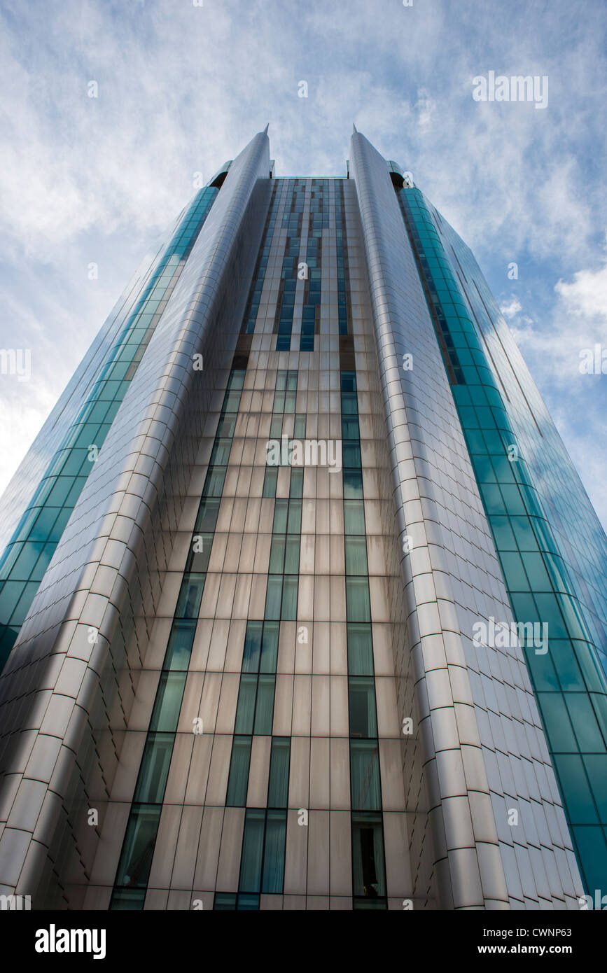 Beetham Tower dans le centre-ville de Birmingham en Angleterre et accueil de Radisson Blu Hotel ce gratte-ciel en verre est de 399 pieds de haut. Banque D'Images