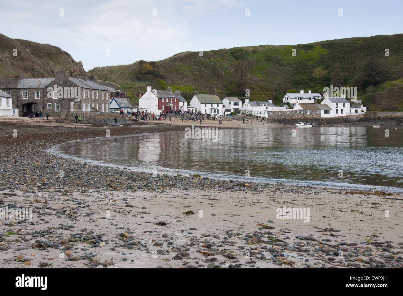 Village côtier et Ty Coch Inn Porth Dinllaen, Nefyn, Morfa, Péninsule de Lleyn, Gwynedd, Pays de Galles, mai Banque D'Images