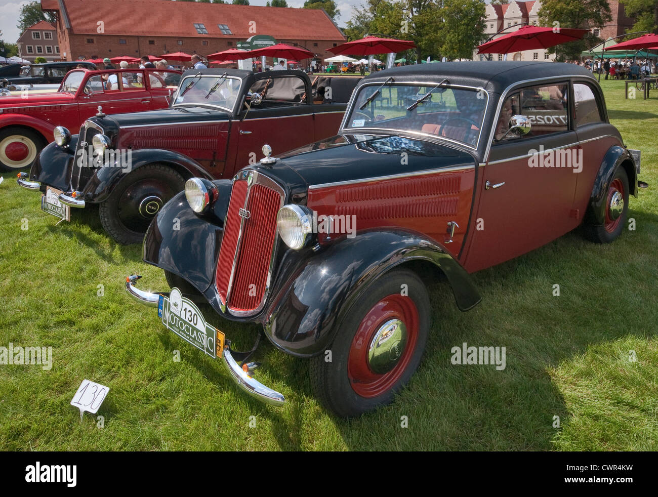 1937 DKW F7 1939 DKW F8 à Motoclassic car show à Topacz Château à Kobierzyce près de Wroclaw, la Basse Silésie, Pologne Banque D'Images