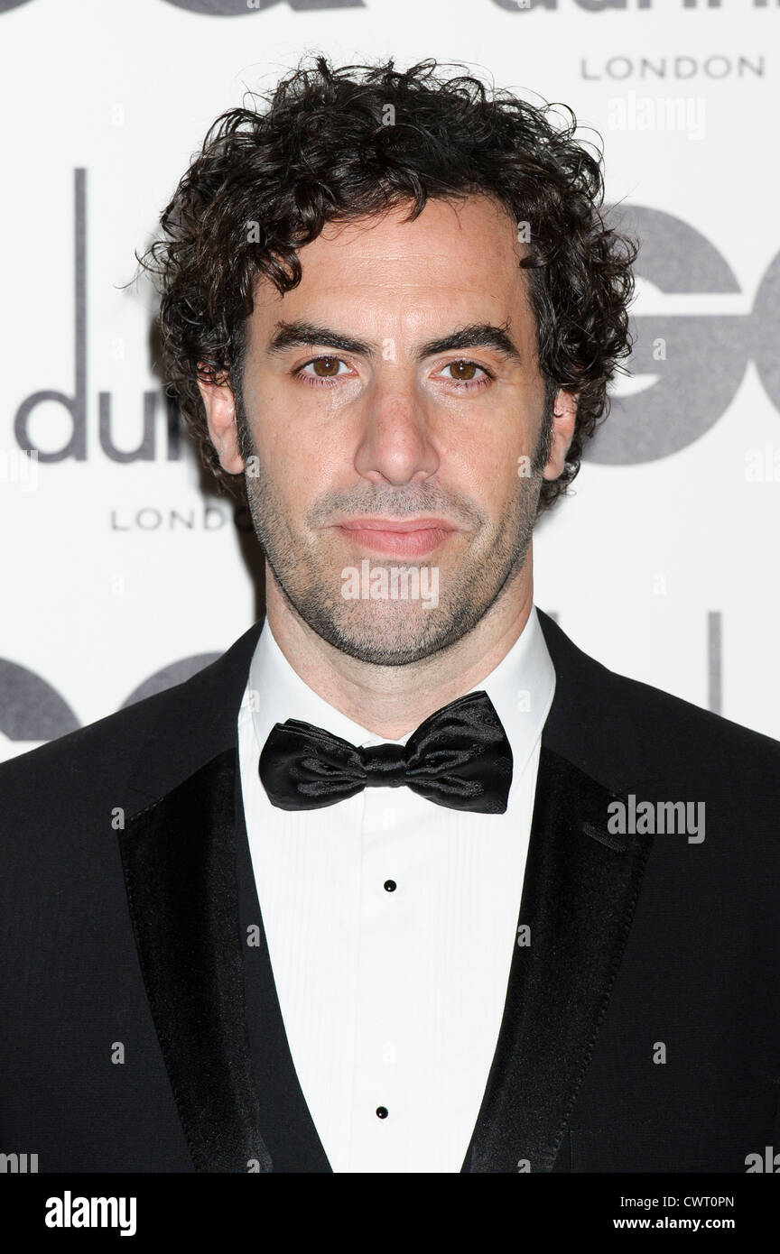 Sacha Baron Cohen arrive pour le GQ Men of the Year Awards à Londres centrale un lieu d'exposition. Banque D'Images