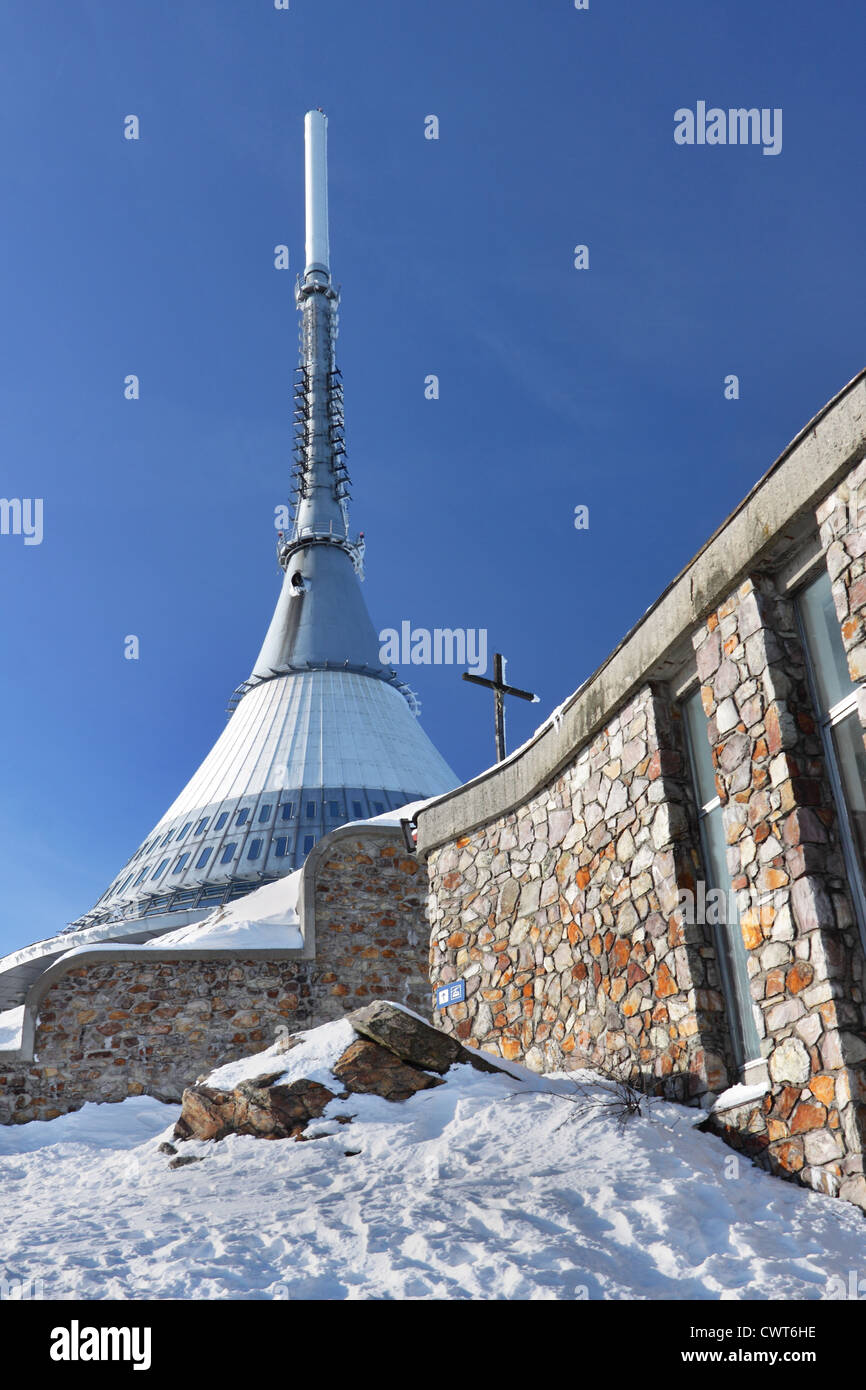République tchèque - Liberec - Jested émetteur en hiver Banque D'Images