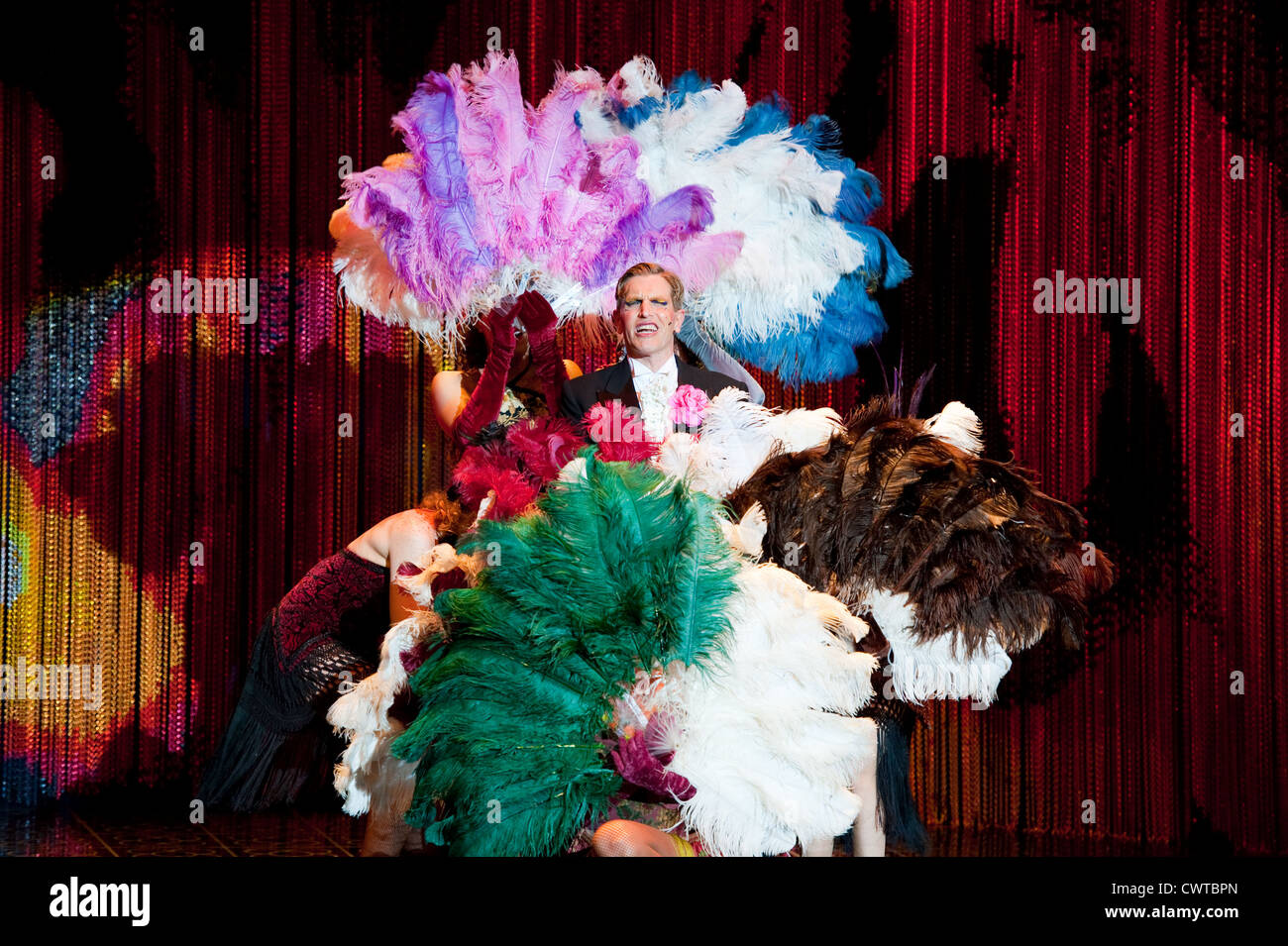 Dagoll Dagom de Barcelone, l'exécution de la commande show St John's Eve sur scène, au cours de 14e théâtre, musique et Dance Festival, Espagne Banque D'Images