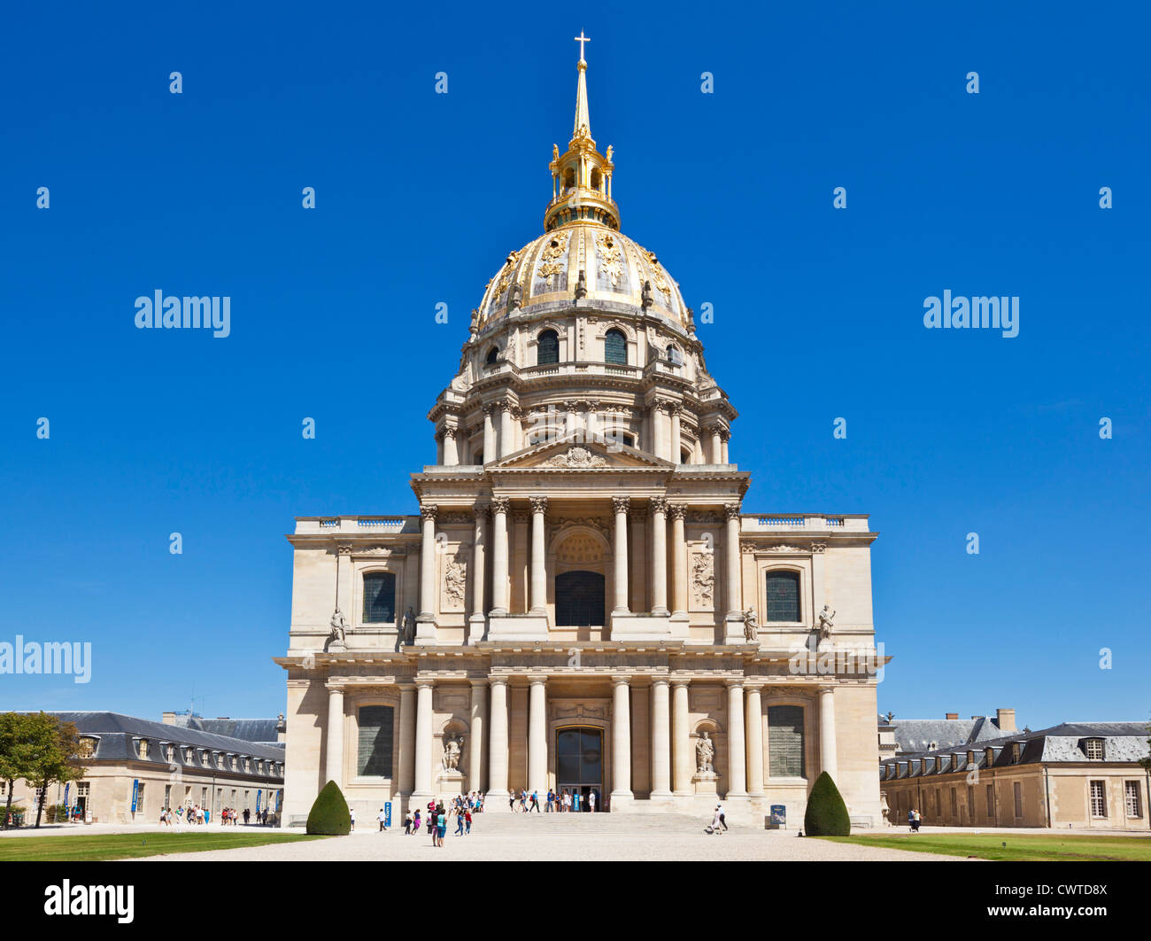 Eglise du Dome des Invalides tombeau de Napoléon Paris France Europe de l'UE Banque D'Images