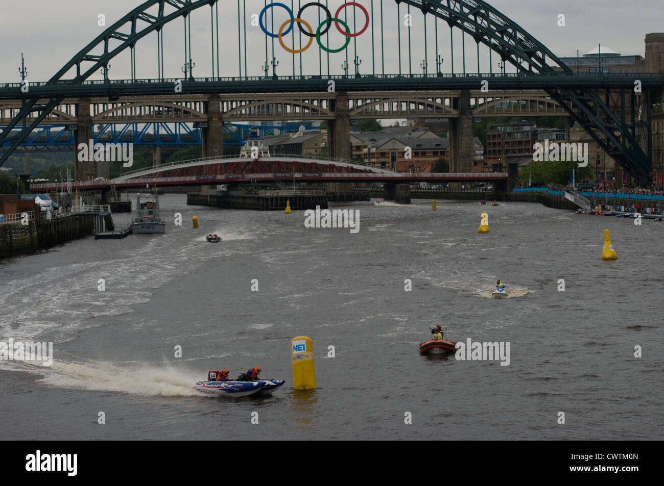 Bateau de Moteur racing retourne à la rivière Tyne avec un jour deux Zapcat réunion parrainée par NE1 Banque D'Images