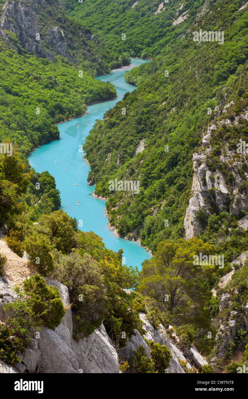 Des falaises rocheuses et de l'eau fine art print ready des Gorges du Verdon, Provence France Banque D'Images