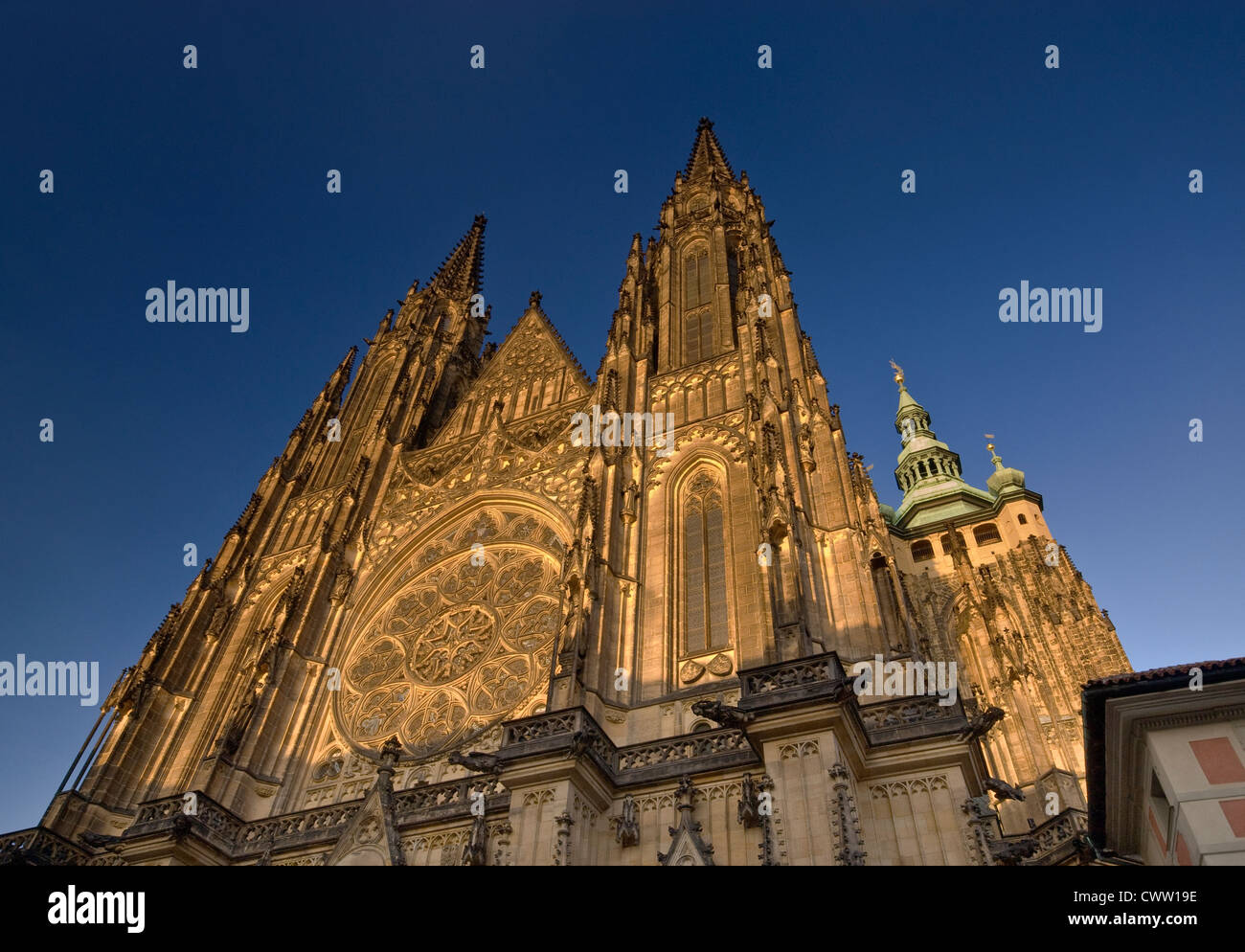 La Cathédrale St Vitus au coucher du soleil, Hradcany à Prague, République Tchèque Banque D'Images