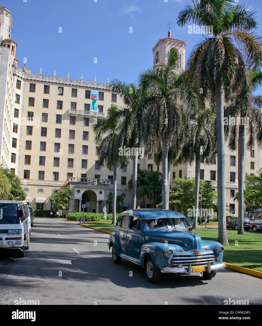 Avant / entrée principale de Nacional de Cuba, l'hôtel Vedado, Plaza, Ciudad de la Habana, La Havane, Cuba. Banque D'Images