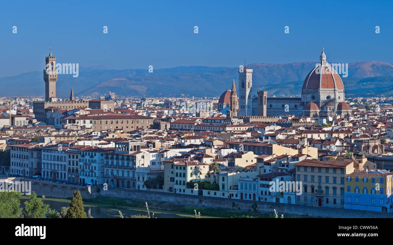Vue sur la ville de Duomo et Palazzo Vecchio Florence Toscane Italie Banque D'Images