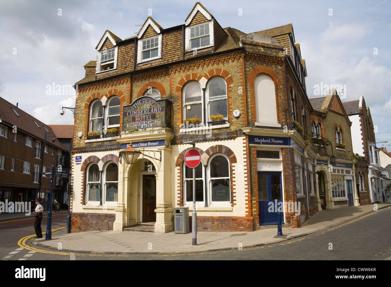 Whitstable Kent couper le verre décoratif façade de duc de Cumberland Hotel en centre-ville de South East Coast resort Banque D'Images