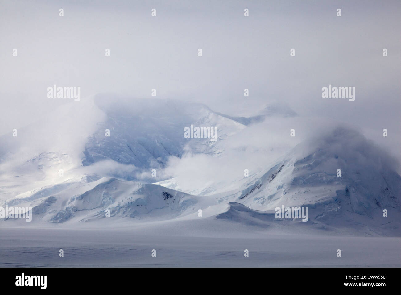 Tempête de neige couvre l'archipel antarctique, Anvers Banque D'Images