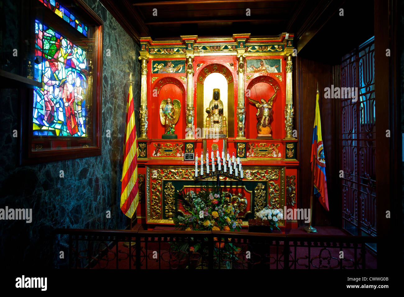 À l'intérieur d'une église, Bogota, Colombie, Amérique du Sud Banque D'Images