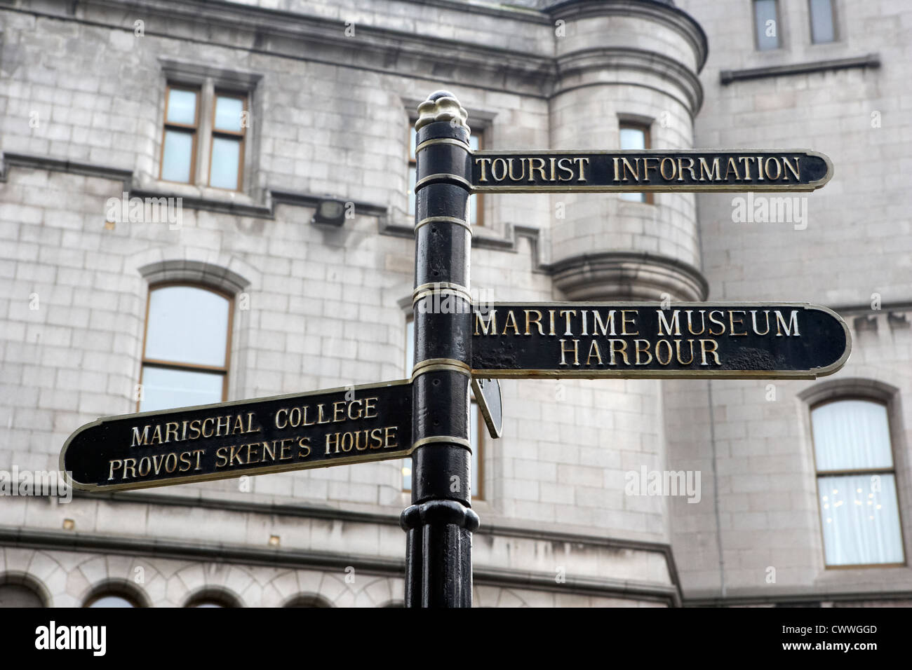 Panneaux d'information touristique de la rue Aberdeen scotland uk directions Banque D'Images