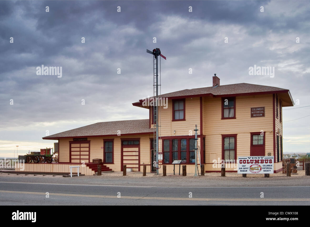 1902 Southern Pacific Railroad depot, maintenant le Musée Historique de Columbus de Columbus, New Mexico, USA Banque D'Images