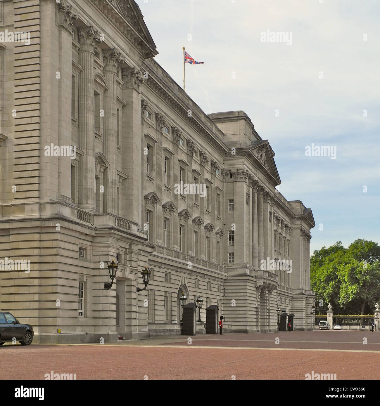 L'avant du palais de Buckingham à Londres (place libre) Banque D'Images