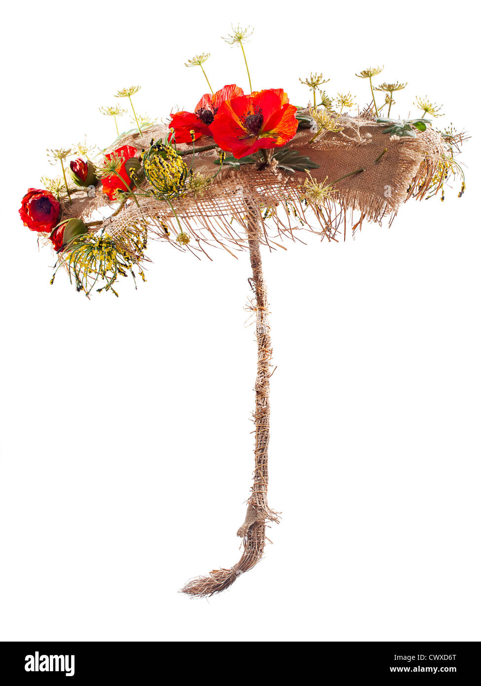 Cadre décoratif de jute, de nattes et de fleurs artificielles poppy Banque D'Images