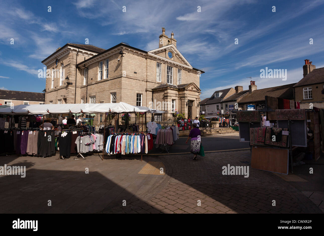 Wetherby Hôtel de Ville, construit en 1845, le bâtiment a servi à la cour des magistrats de la ville jusqu'en 1962. Banque D'Images