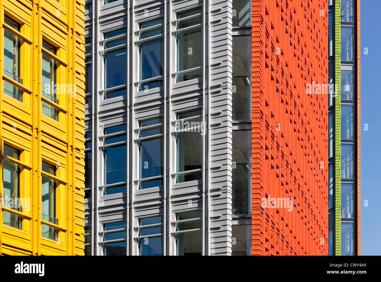 Central Saint Giles est un développement à usage mixte dans le centre de Londres conçu par l'architecte italien Renzo Piano Banque D'Images