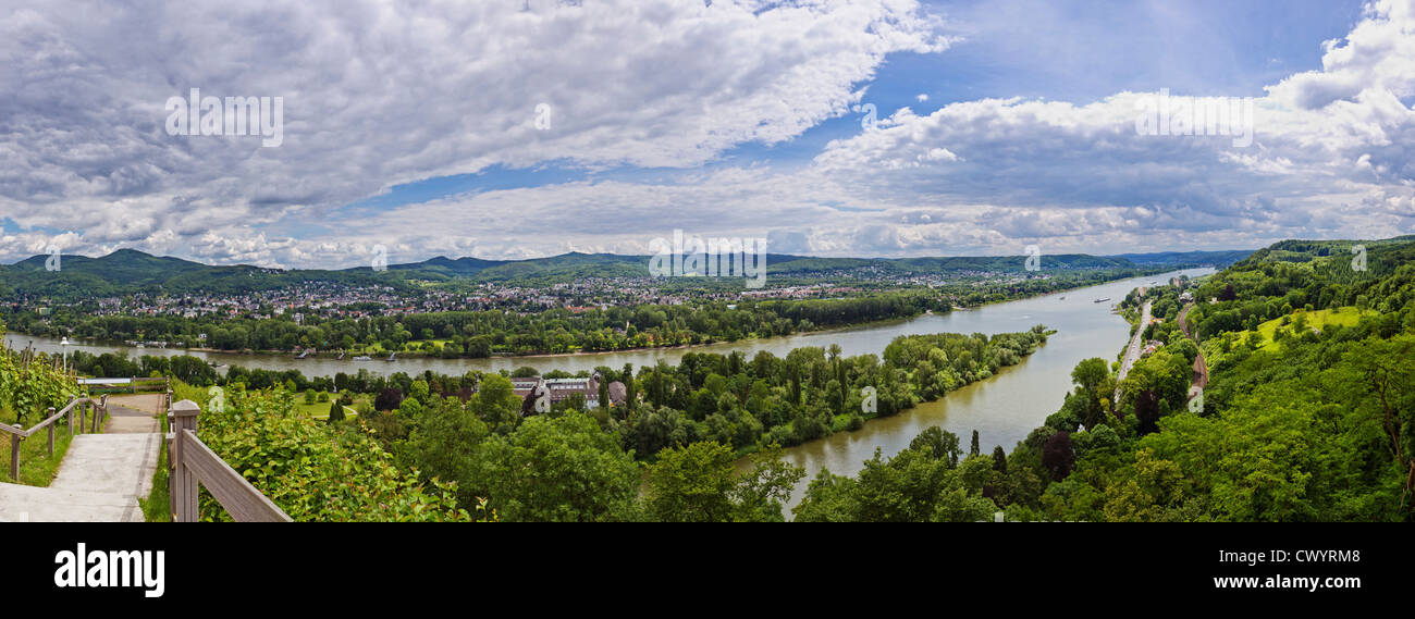 Voir plus haut Rhin, à Remagen, Allemagne Banque D'Images