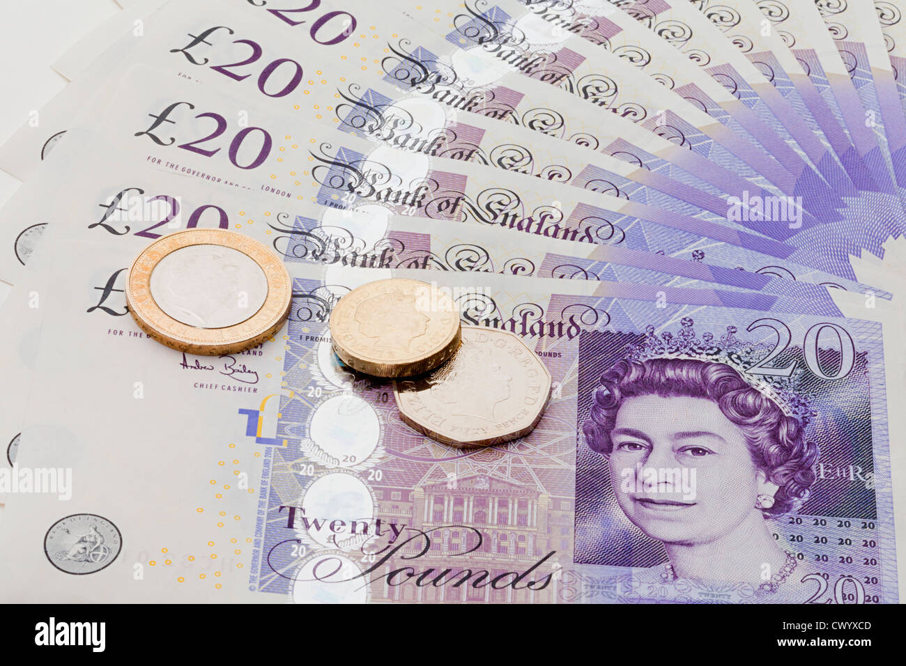 Un fan de nouvelle monnaie inutilisé de 20 livres en anglais notes Banque D'Images