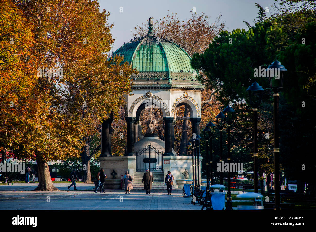 Fontaine de l'Allemand Kaiser Guillaume II dans l'Hippodrome Square à Istanbul Turquie Banque D'Images