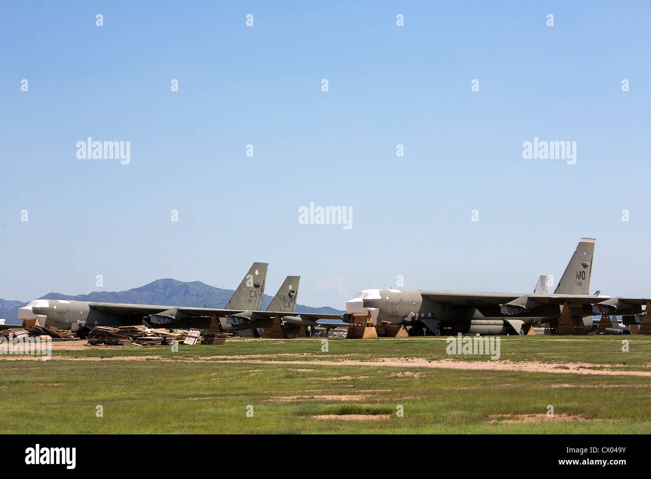 B-52 Stratofortress aéronefs dans l'entreposage à l'entretien et la régénération de l'aéronautique 309e groupe à la base aérienne Davis-Monthan AFB. Banque D'Images