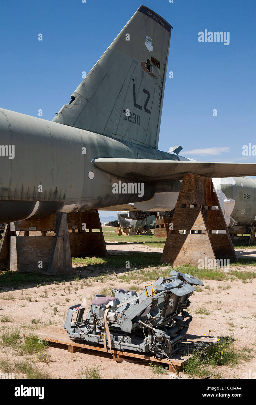 B-52 Stratofortress aéronefs dans l'entreposage à l'entretien et la régénération de l'aéronautique 309e groupe à la base aérienne Davis-Monthan AFB. Banque D'Images