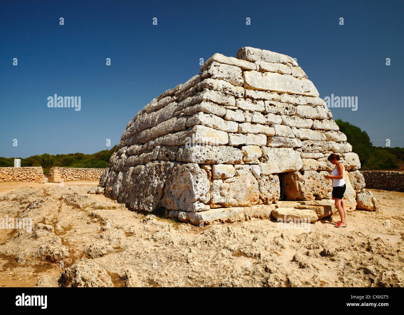 Naveta des Tudons, Minorque. Banque D'Images