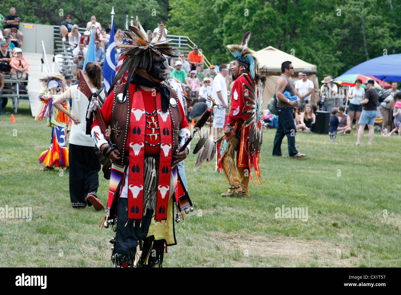 Les Premières Nations, le 36e Festival annuel de la culture autochtone Odawa et pow-wow traditionnel du Canada Ottawa, le 26 mai 2012 Banque D'Images