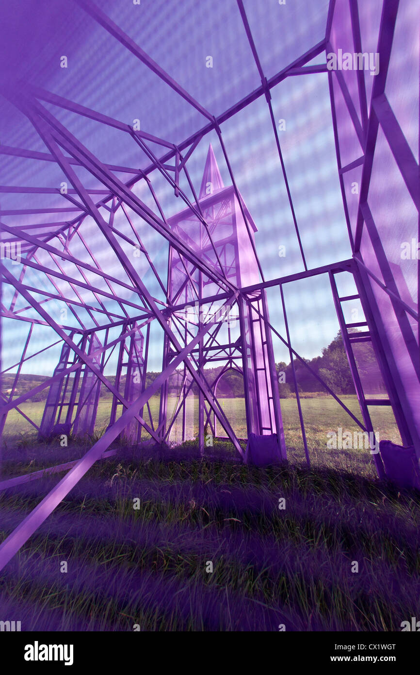 Les travaux de Land Art "double emploi", faite par François Tilly, l'artiste plasticien français Puy-de-Dôme - Auvergne - France. Banque D'Images