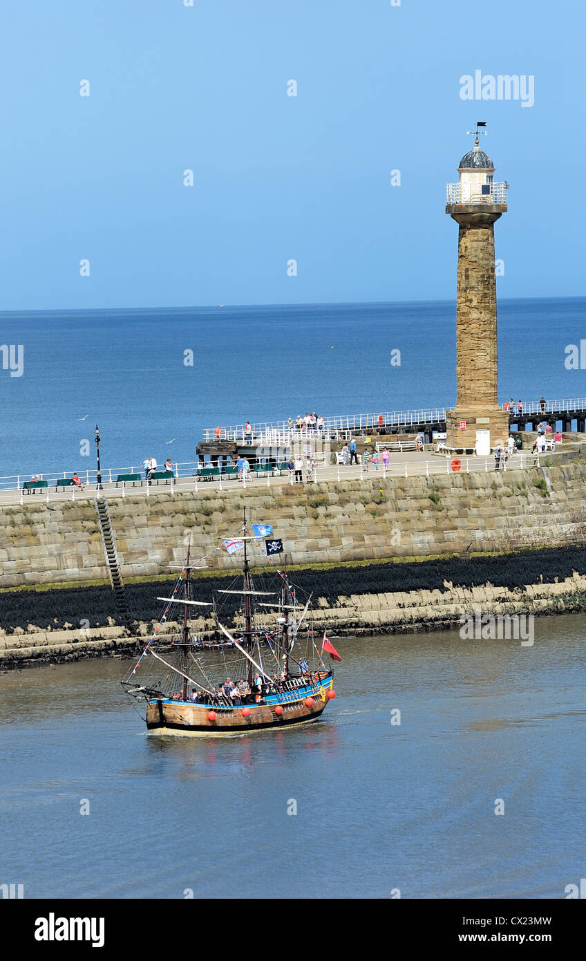 Grand voilier whitby angleterre uk Banque D'Images