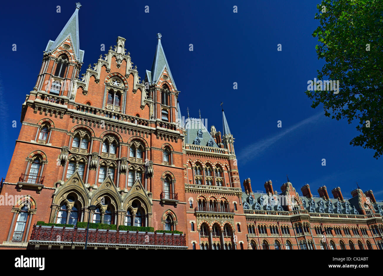 Hôtel Renaissance St Pancras International, gare, Euston Road, London NW1, Royaume-Uni Banque D'Images