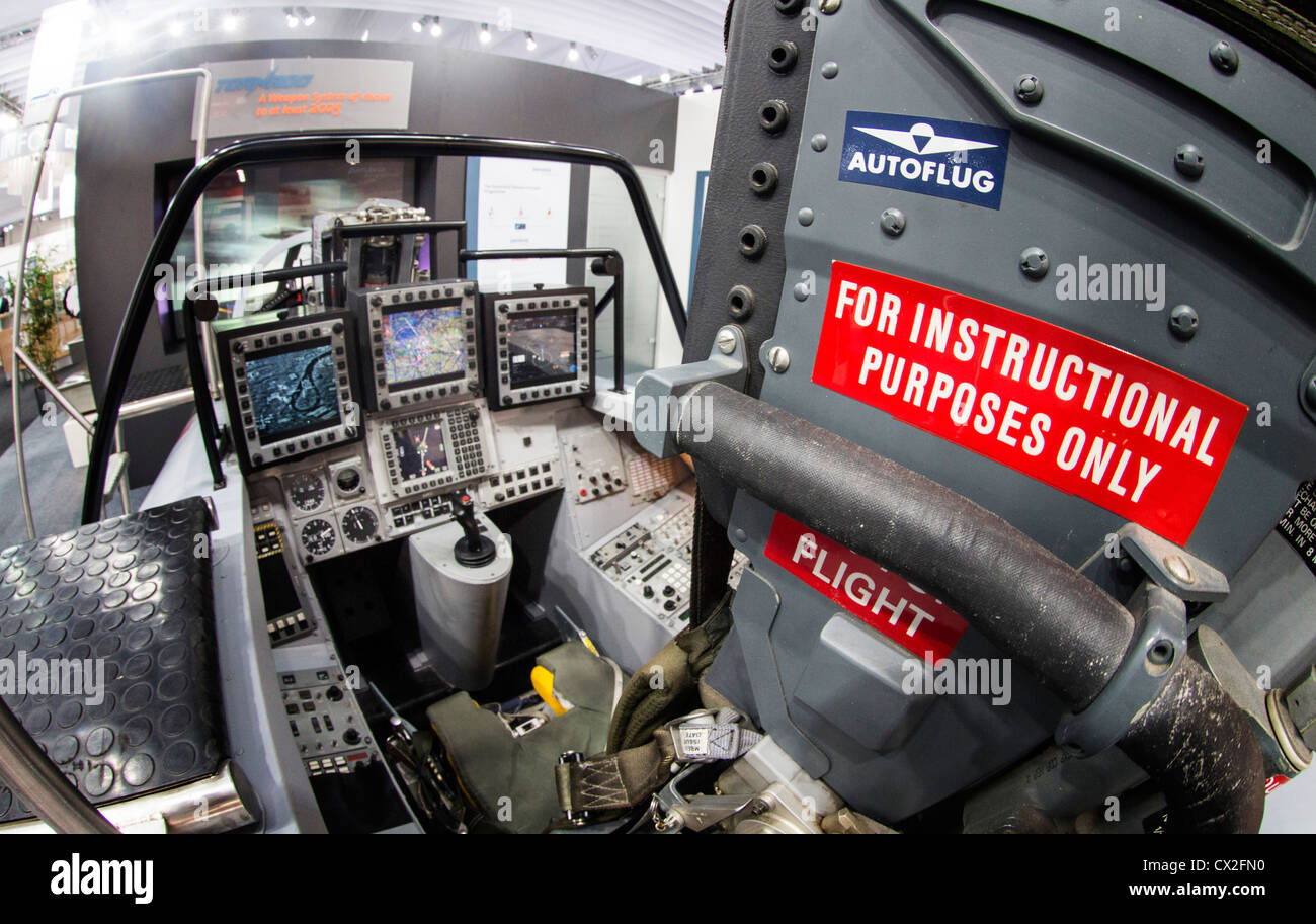Cockpit tornade à ILA , Berlin , Exposition internationale de l'aérospatiale Banque D'Images