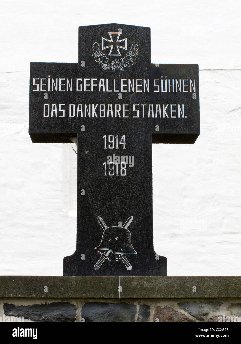 Le mur de Berlin Région à Staaken, Berlin ouest un Allemand WW1 war memorial Banque D'Images