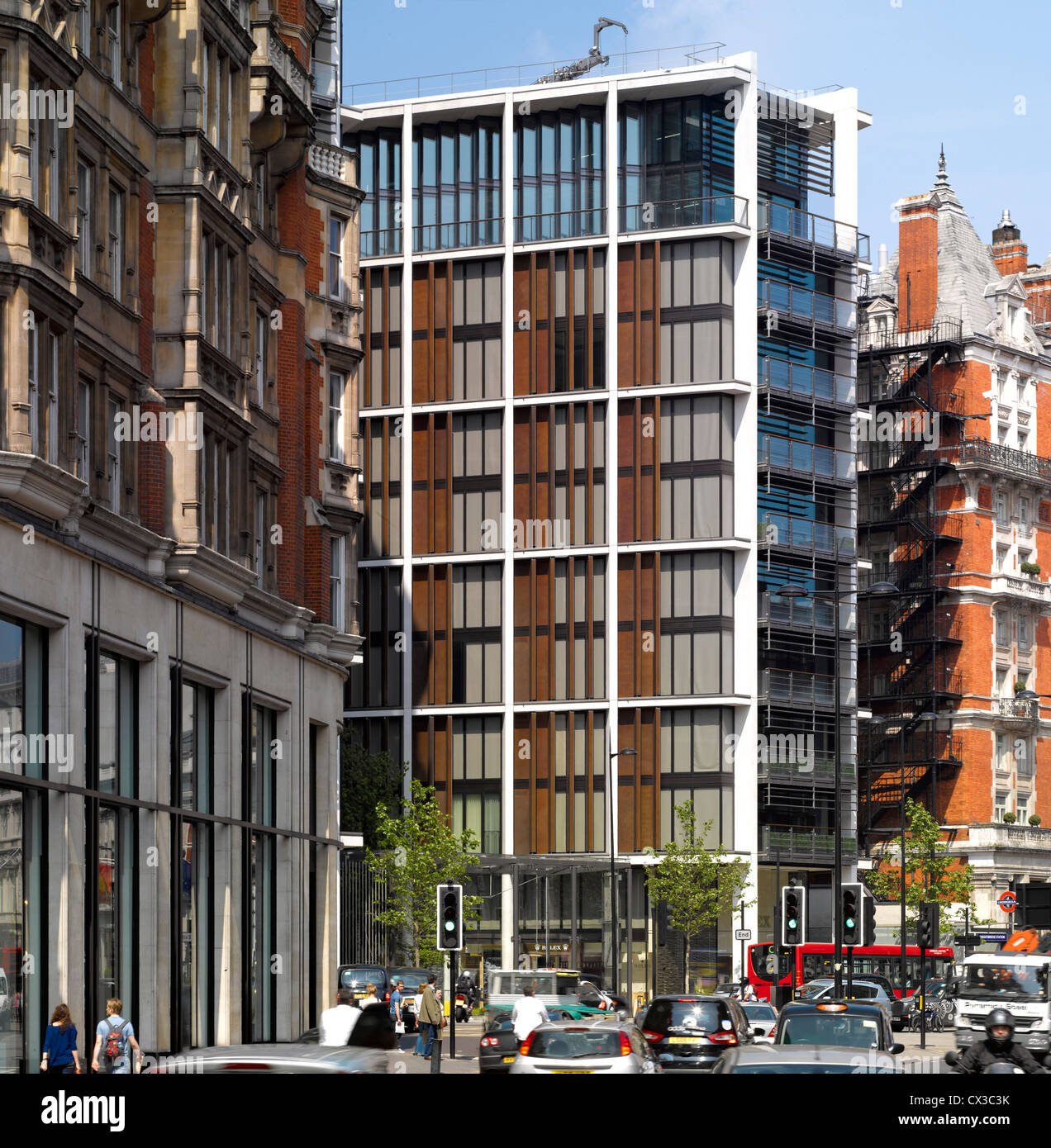 Un Hyde Park, Londres, Royaume-Uni. Architecte : Rogers Stirk Harbour  + Partners, 2011. Vue extérieure globale. Banque D'Images