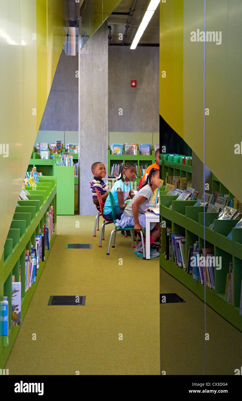 La William O. Lockridge/Club Bibliothèque, Washington, United States. Architecte : Adjaye Associates, 2012. Banque D'Images