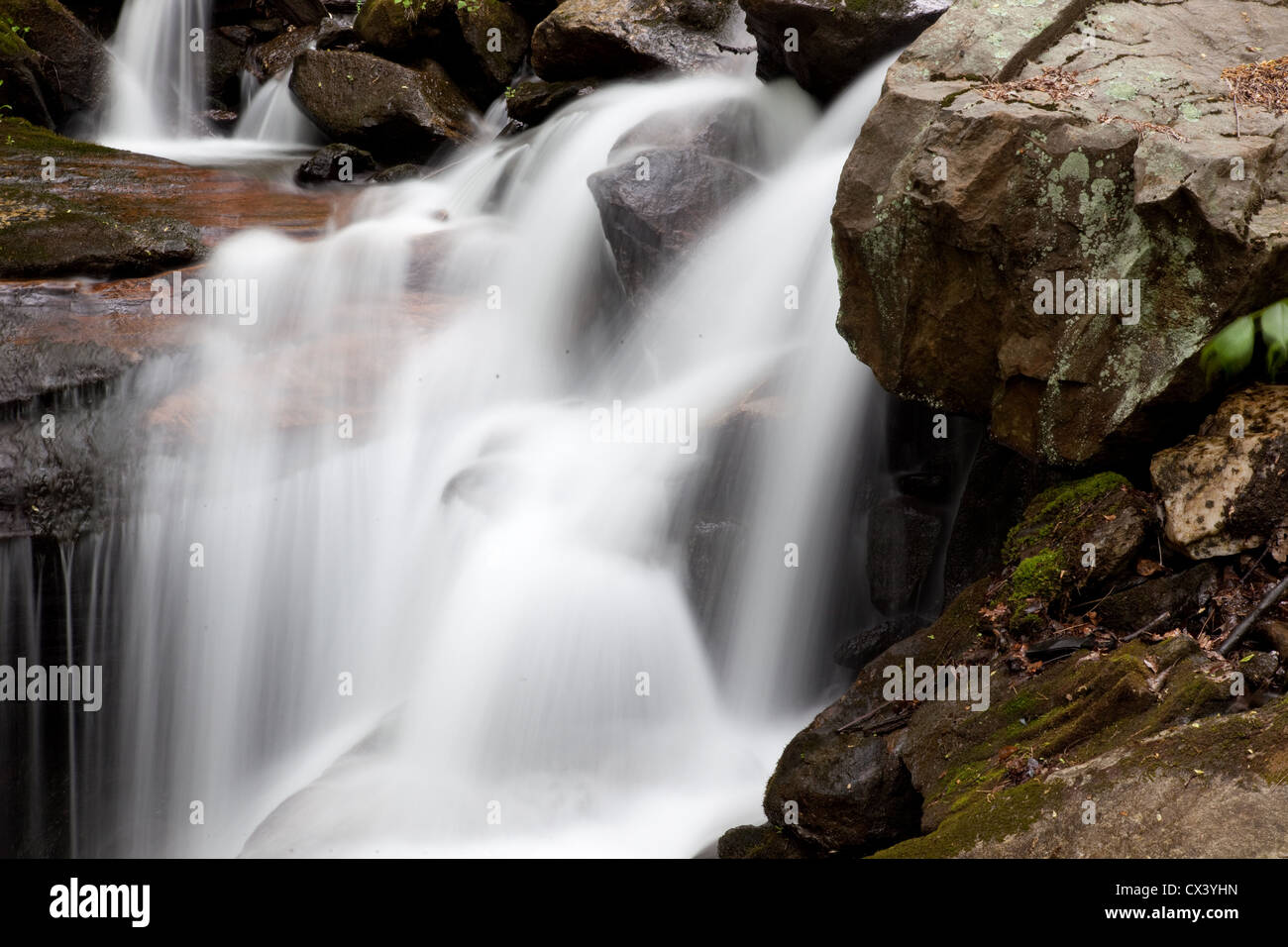 Amicalola Falls de la Géorgie du Nord Montagnes, Vue pour les touristes et ceux qui aiment la nature Banque D'Images