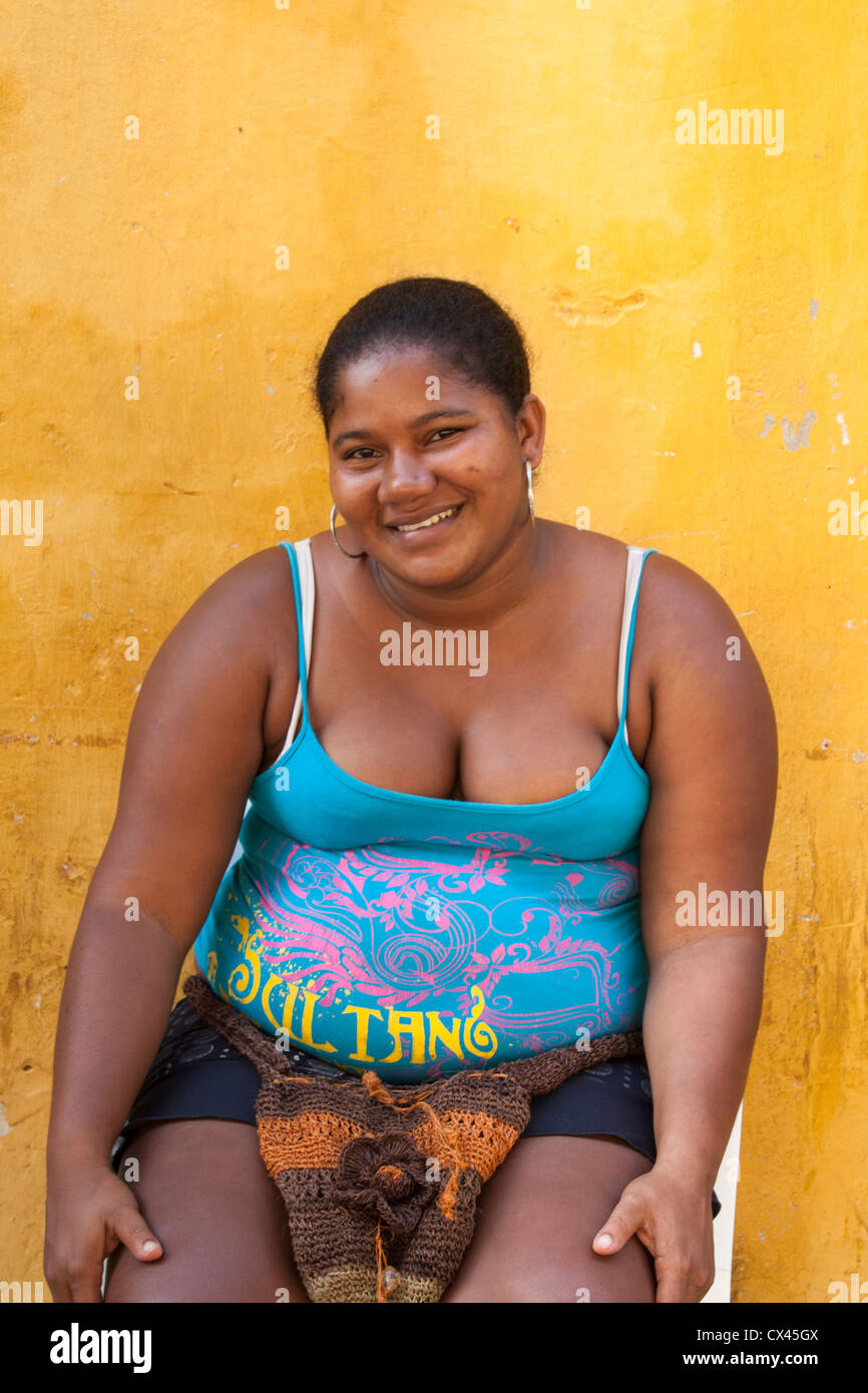 Sourire femme colombienne, Carthagène, Colombie Banque D'Images