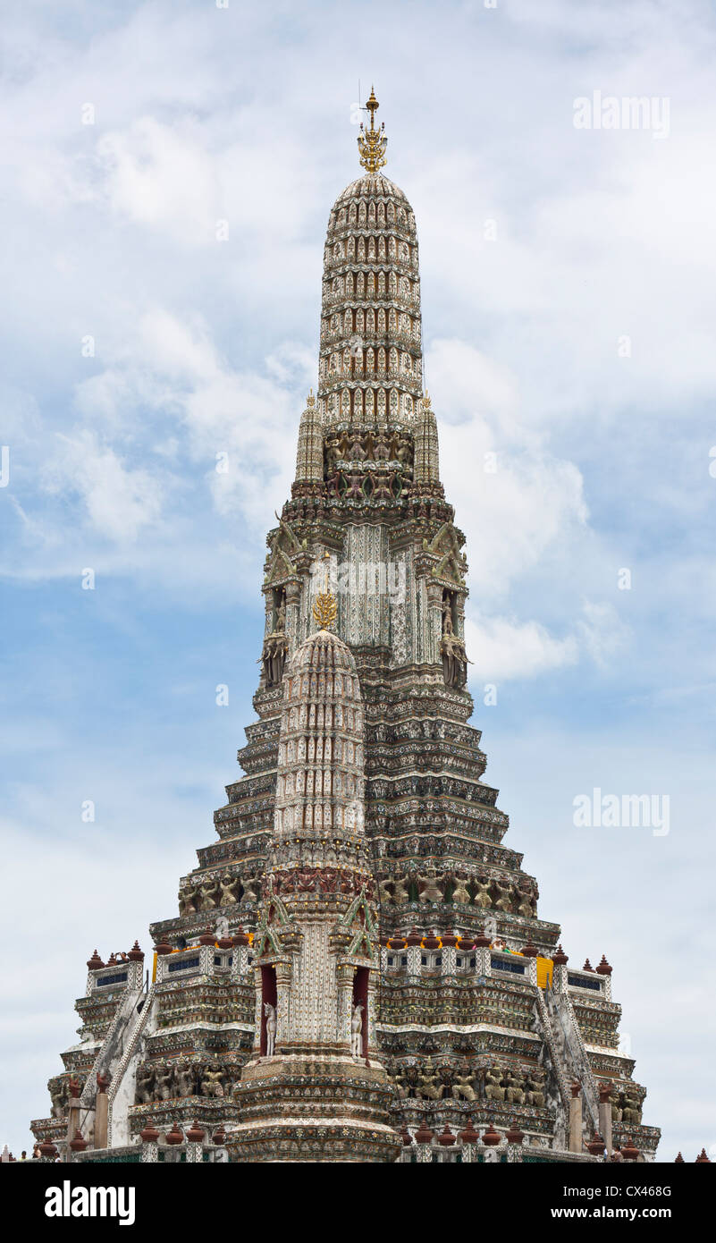 Prang wat pha a-roon à Bangkok, Thaïlande Banque D'Images