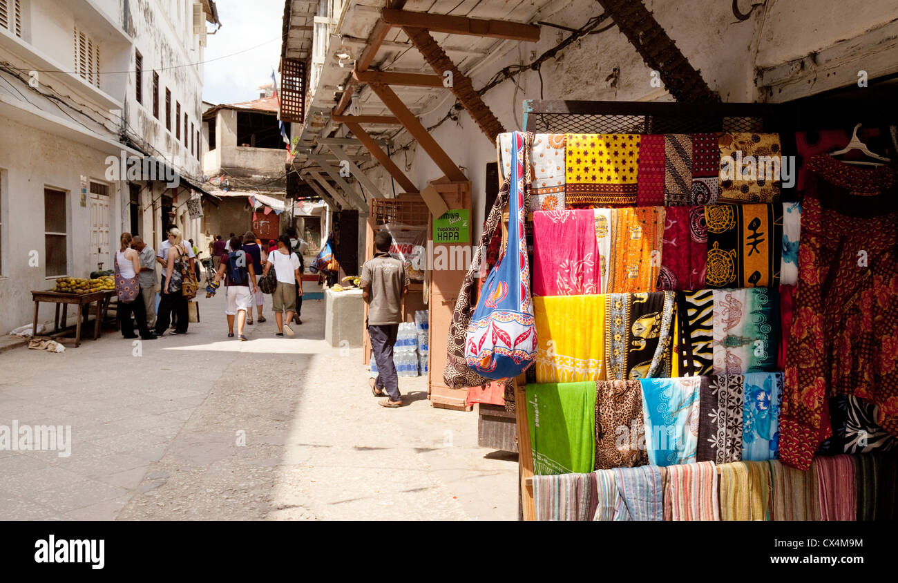 Scène de rue, Stone Town, Zanzibar afrique Banque D'Images