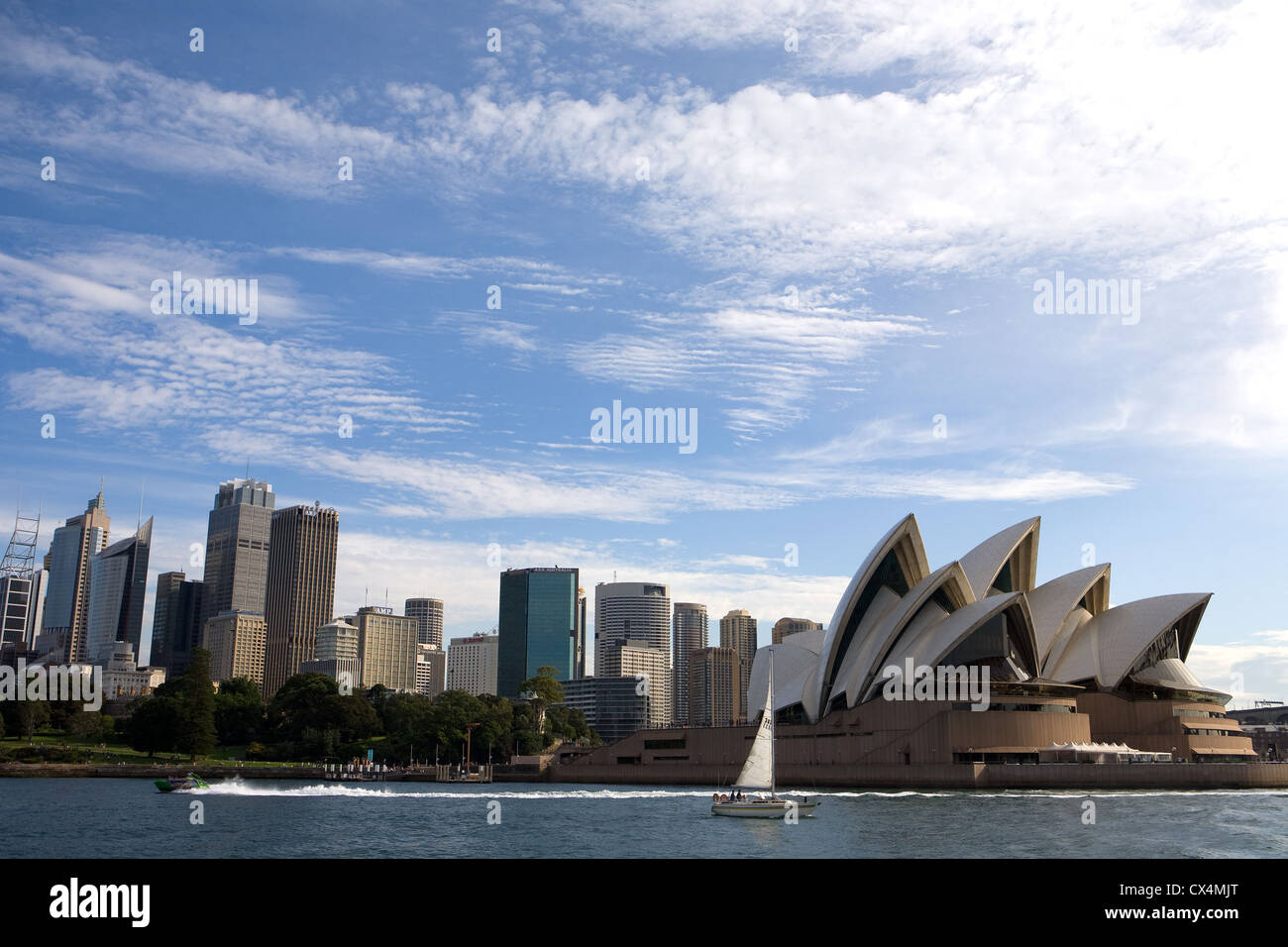 Sydney, Opéra, maison, pont, Harbour, Harbour, de l'eau, théâtre, bleu ciel Banque D'Images
