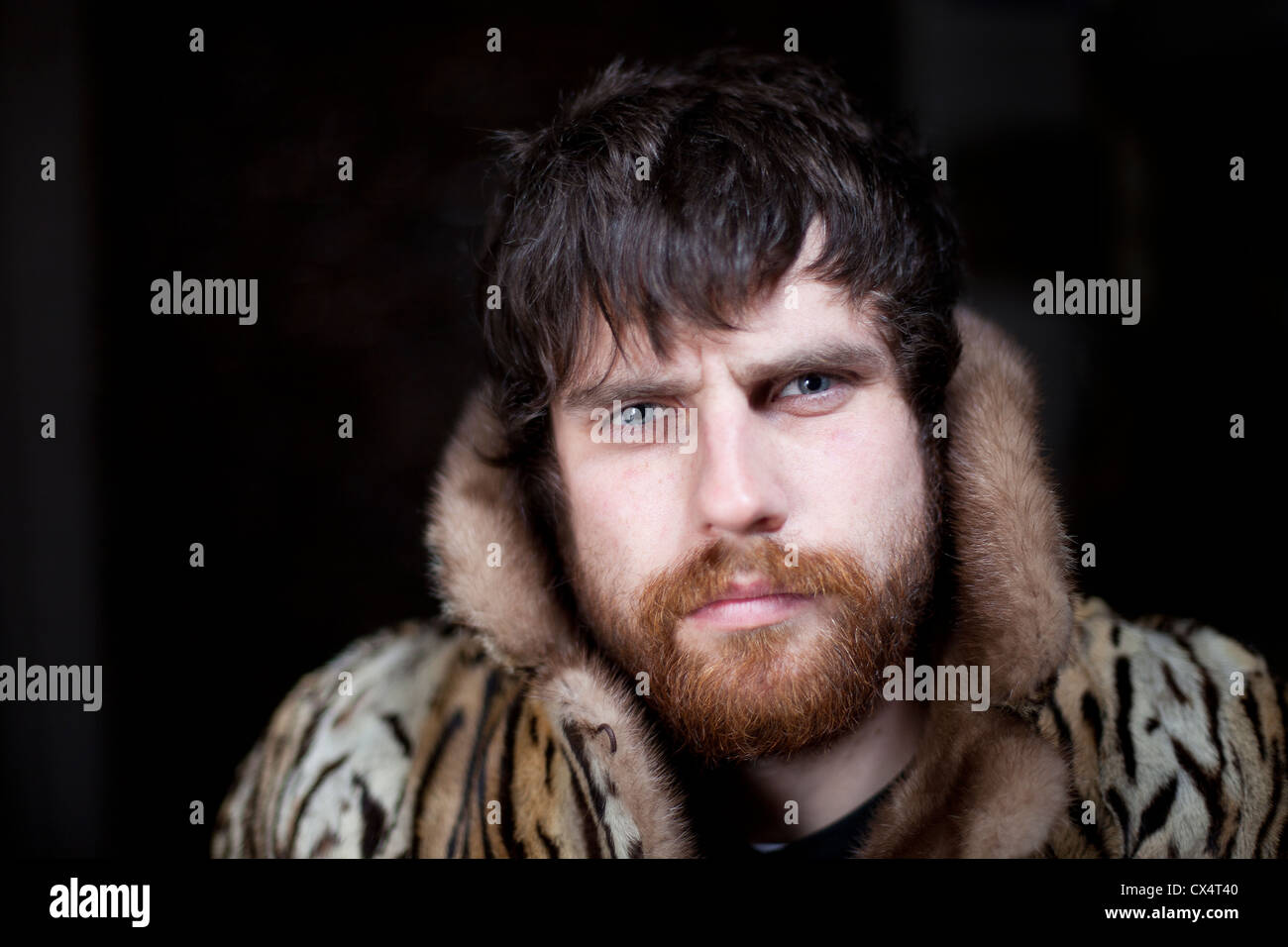 Artiste Kevin Harman, photographié à sa base d'Édimbourg. Banque D'Images