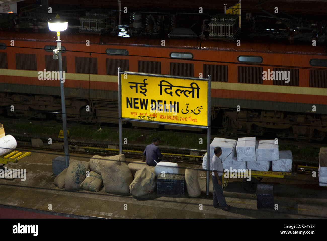 La gare de New Dehli, Inde Banque D'Images