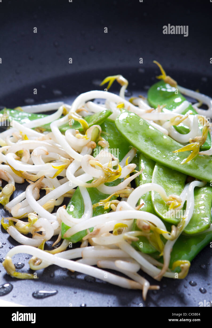 Haricot germé et sauté de pois Banque D'Images