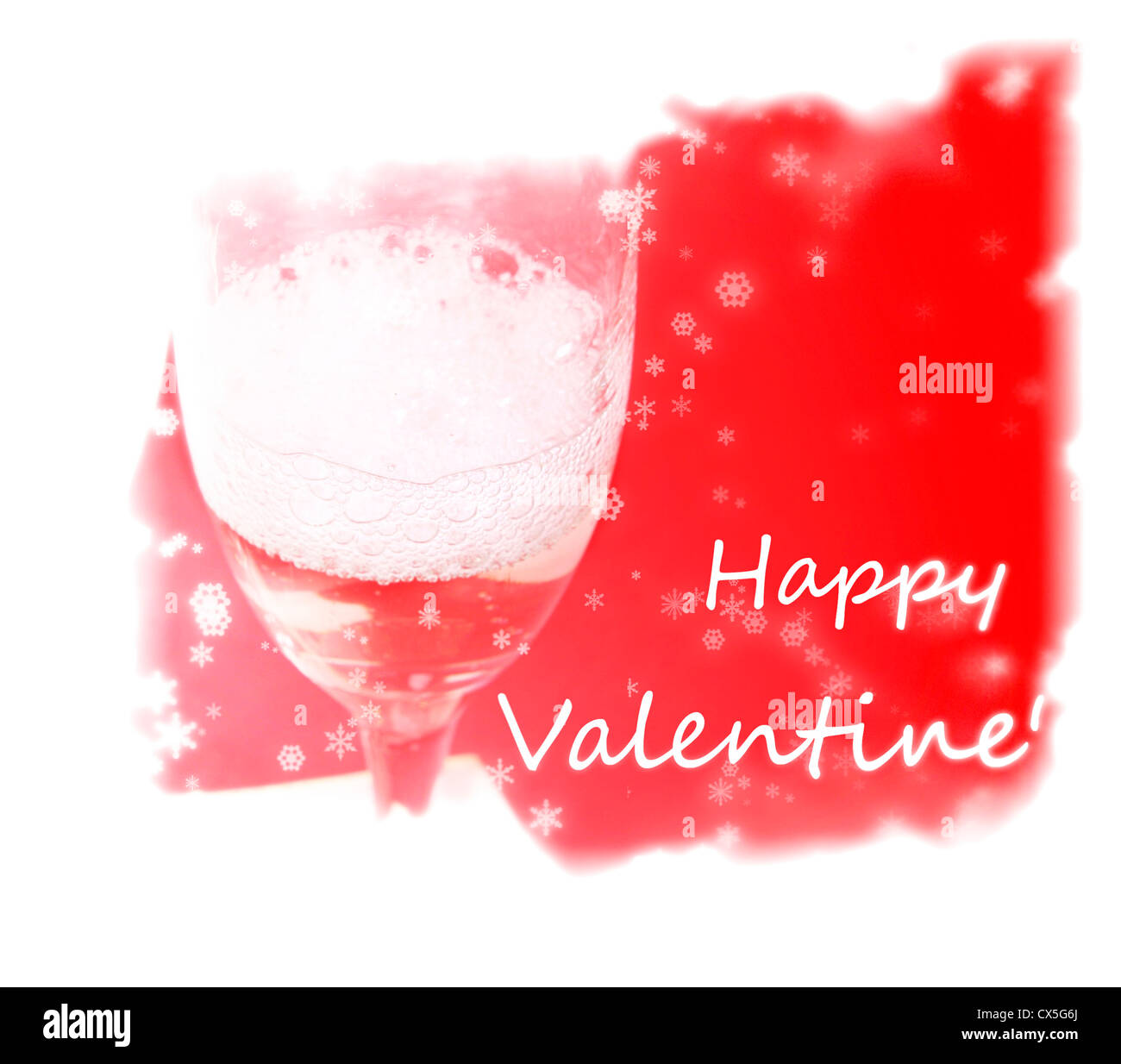 Couples célébrant le jour de Valentine avec champagne. Banque D'Images