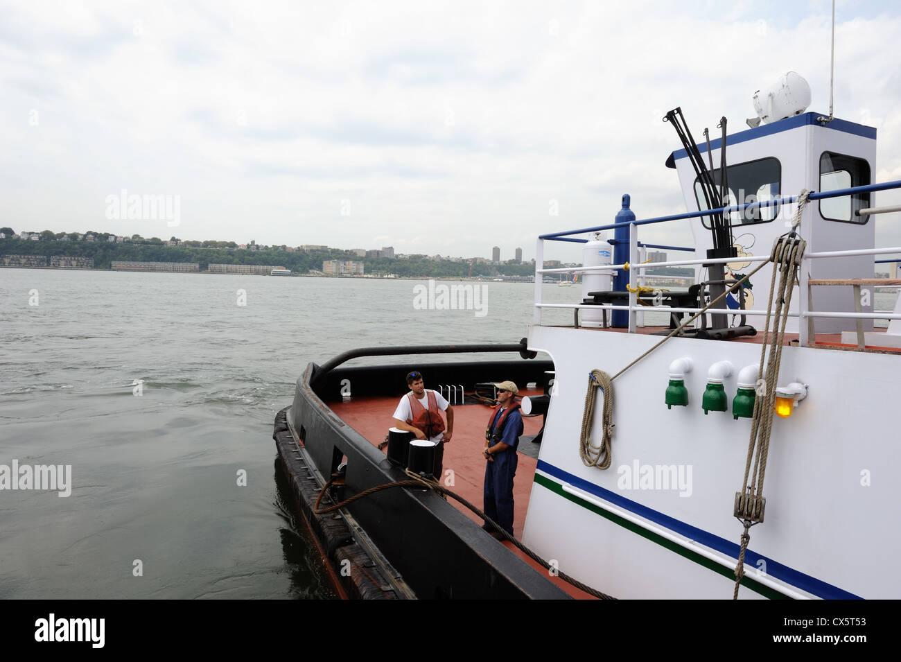 Les 4 500 chevaux-vapeur de la mer de Weddell remorqueur se préparer à pénétrer dans l'Hudson. 2 Septembre, 2012 Banque D'Images