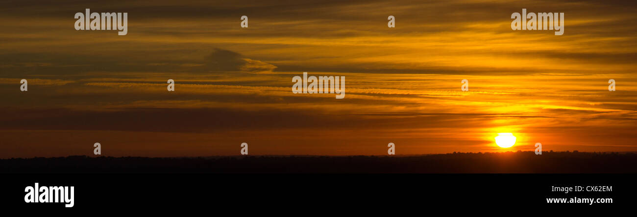 Lever du soleil à Bury Hill, West Sussex Banque D'Images