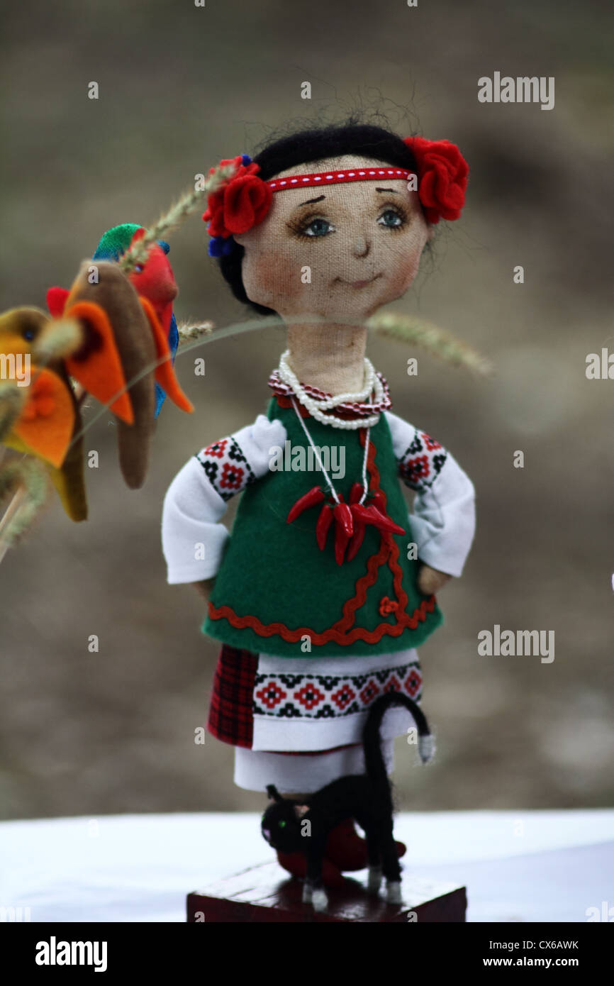 Ukranian girl doll Banque D'Images